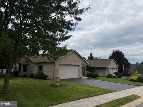 312 WOODVALE DRIVE , CHAMBERSBURG, PA 17201