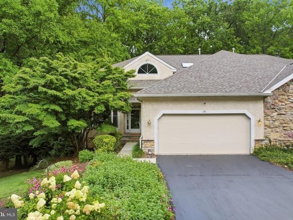 131 PIQUA CIRCLE, Unit 31, BERWYN, PA 19312