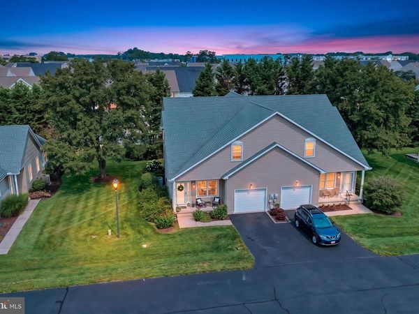 25 LAURAS WAY, Unit 27, REHOBOTH BEACH, DE 19971