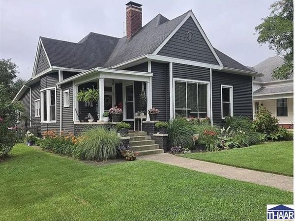 828 Blackman Street, Clinton, IN 47842
