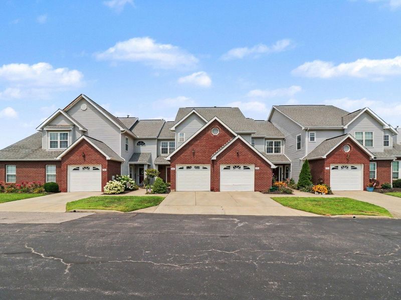 804 Highgate Drive, Unit 8B, Florence, KY 41042 Photo 2