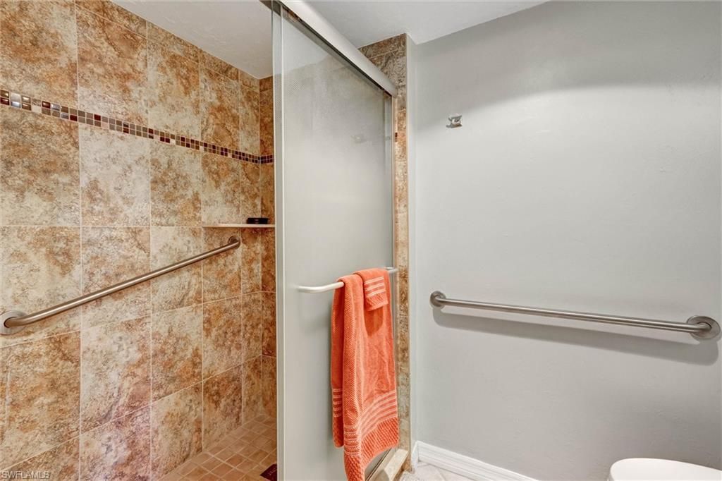 4586 Trawler Ct, Unit 304, Fort Myers, FL 33919 Photo