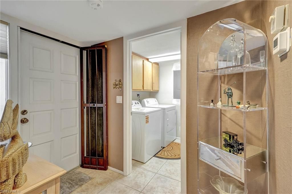 4586 Trawler Ct, Unit 304, Fort Myers, FL 33919 Photo