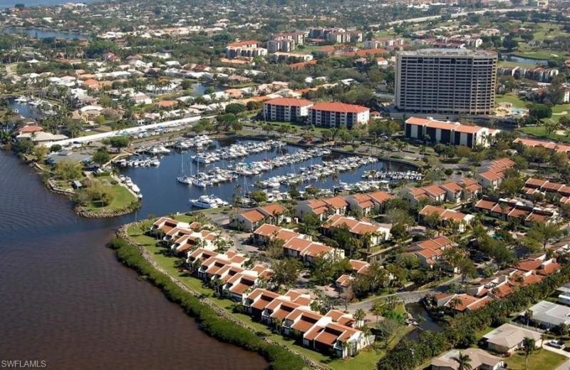 4586 Trawler Ct, Unit 304, Fort Myers, FL 33919 Photo