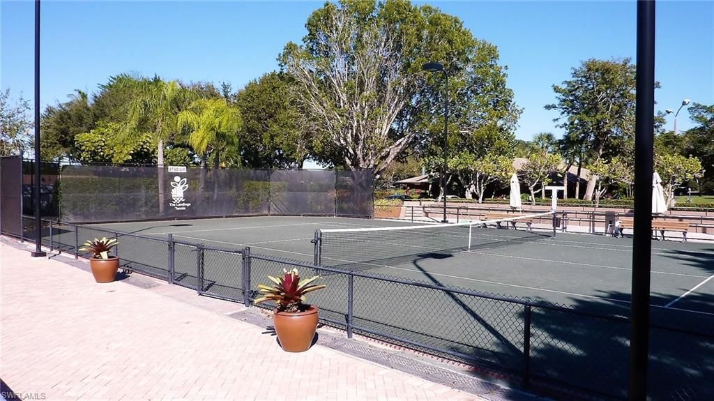 4586 Trawler Ct, Unit 304, Fort Myers, FL 33919 Photo