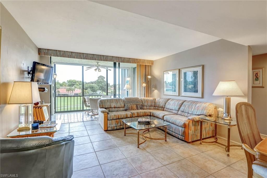 4586 Trawler Ct, Unit 304, Fort Myers, FL 33919 Photo