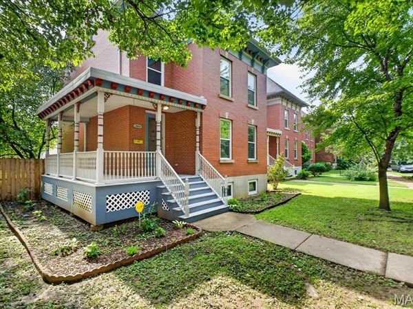 2800 Salena Street, St Louis, MO 63118