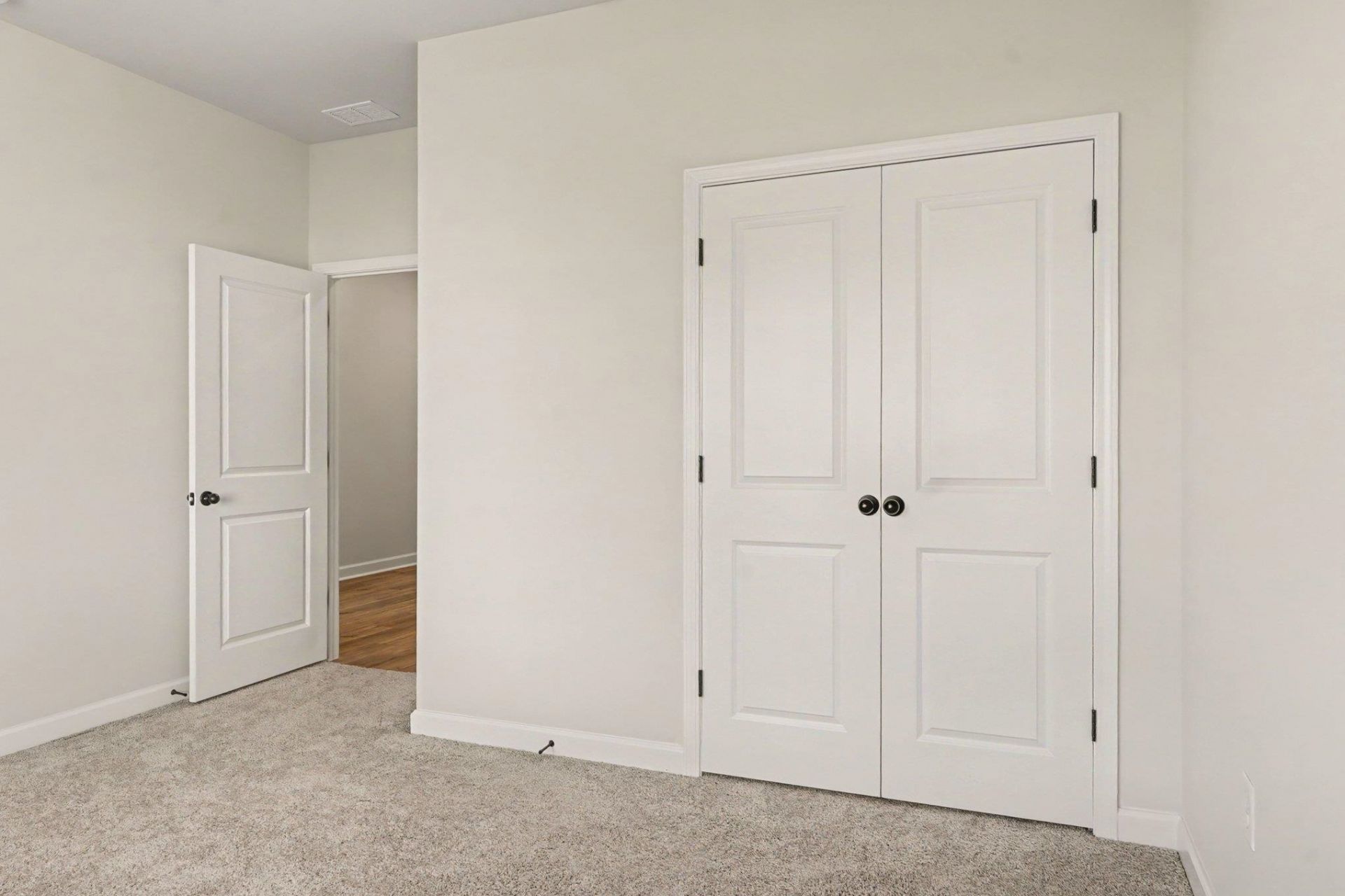 3084 Palma Way Photo 18