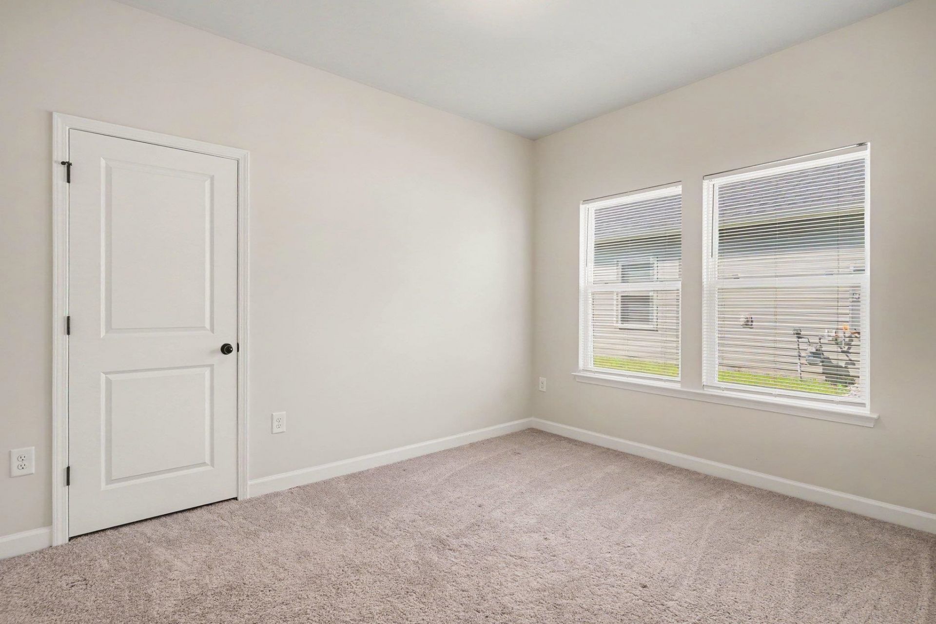 3084 Palma Way Photo 20