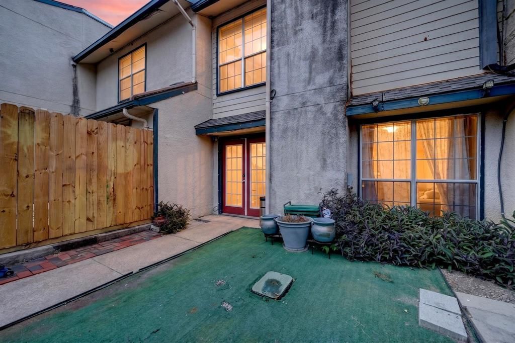 7145 Fair Oaks Avenue, Unit 37, Dallas, TX 75231 Main Photo