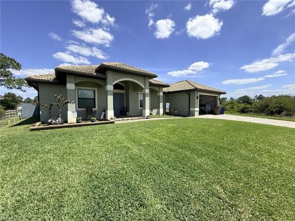 1210 Plumosa AVE , LEHIGH ACRES, FL 33972