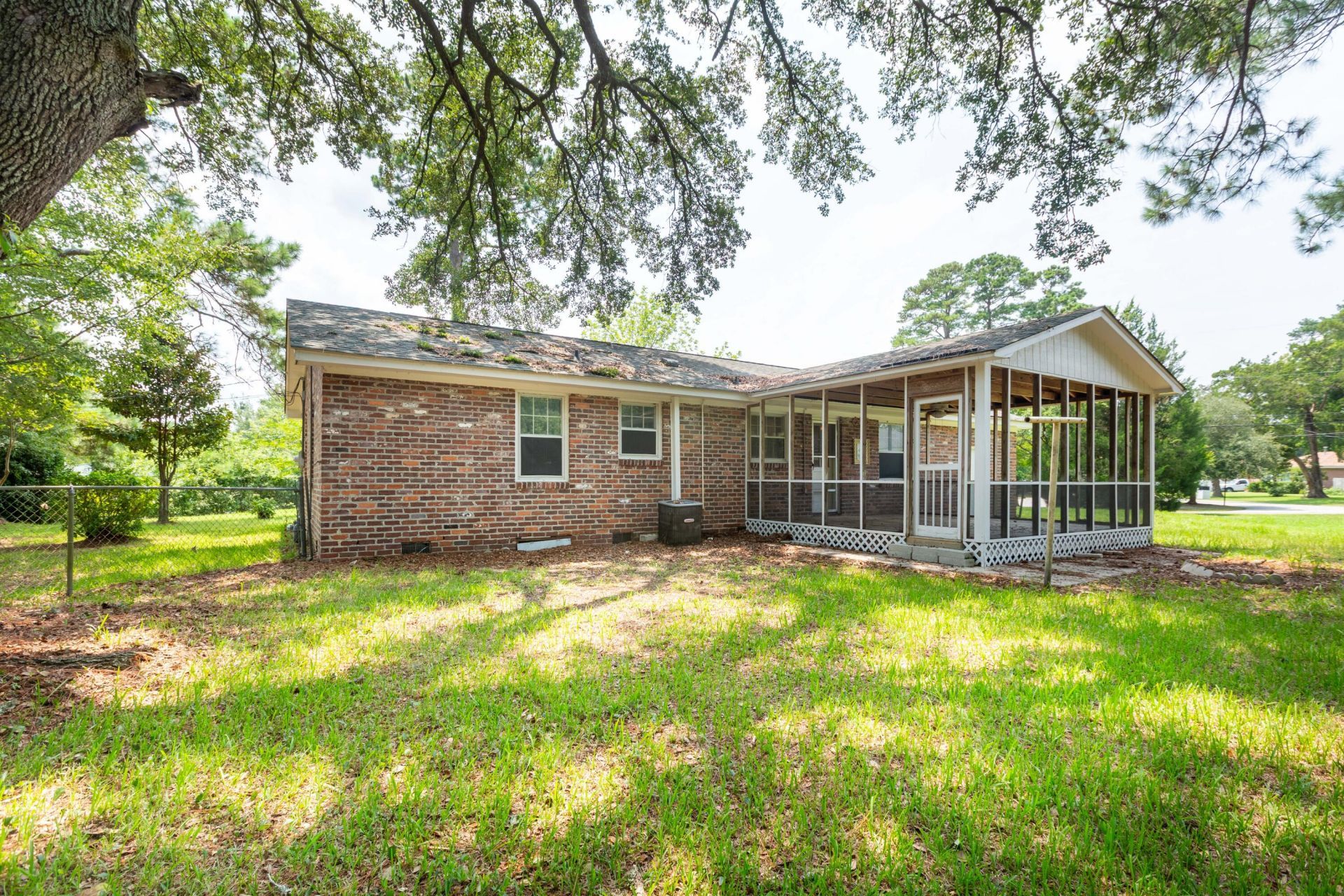 362 Cross Street Photo 31