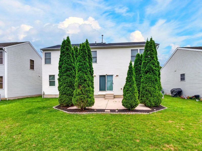 8839 Meadow Grass Lane , Lewis Center, OH 43035 Photo 12
