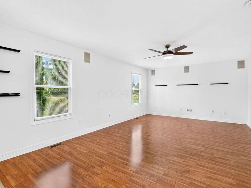 8839 Meadow Grass Lane , Lewis Center, OH 43035 Photo 25