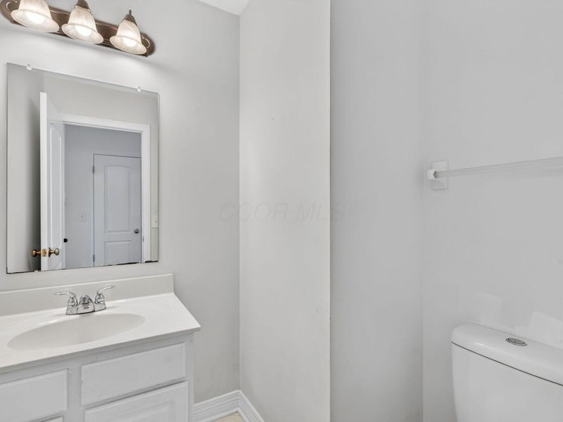 8839 Meadow Grass Lane , Lewis Center, OH 43035 Photo 36