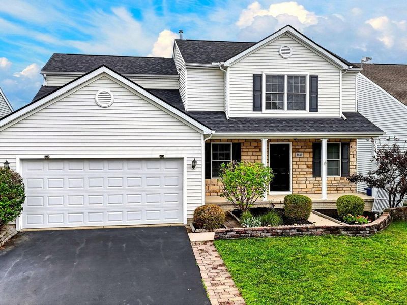 8839 Meadow Grass Lane , Lewis Center, OH 43035 Photo 4