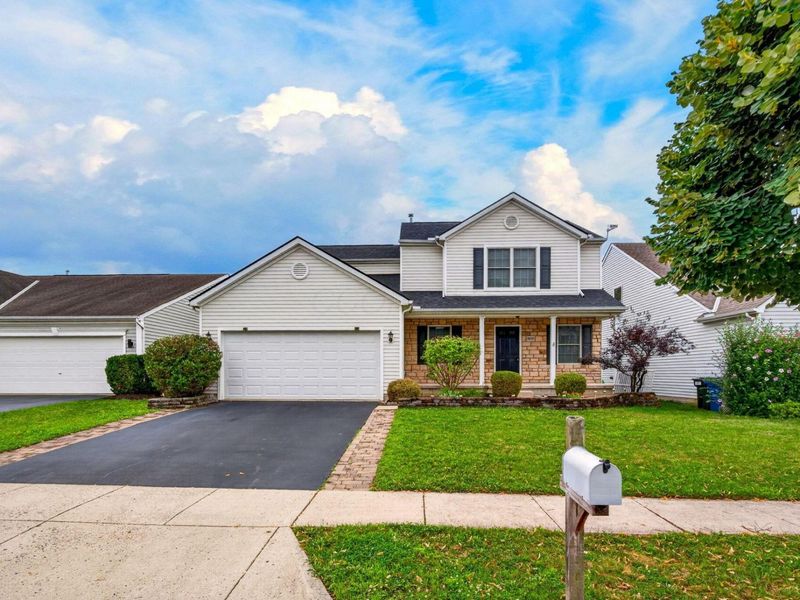 8839 Meadow Grass Lane , Lewis Center, OH 43035 Photo 7