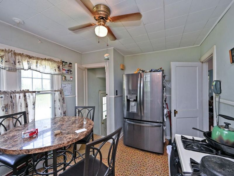 3744 Lansdowne Avenue, Deer Park, OH 45236 Photo 13