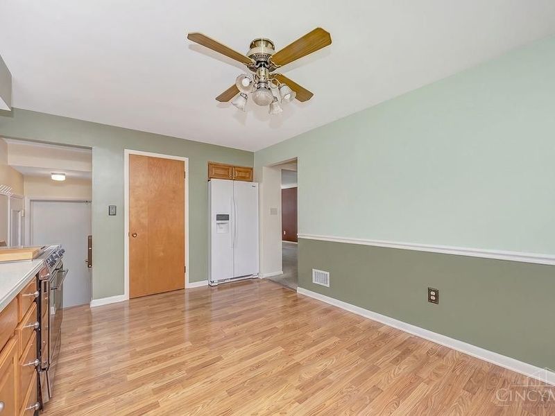 5873 Cottontail Court, Green Township, OH 45239 Photo 11
