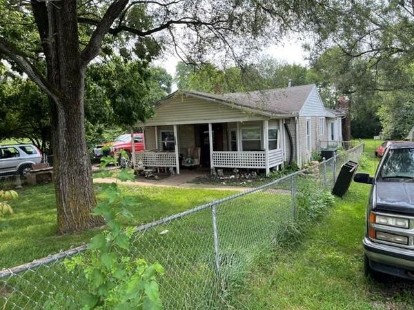 9533 Roberts Drive, Franklin, OH 45005