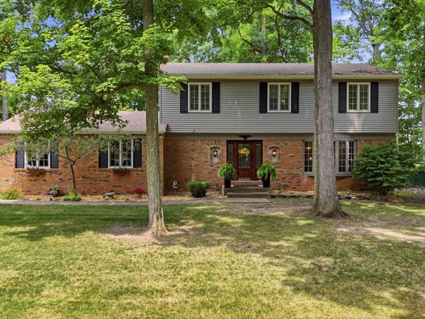 10512 Morning Mist Trail, Fort Wayne, IN 46804