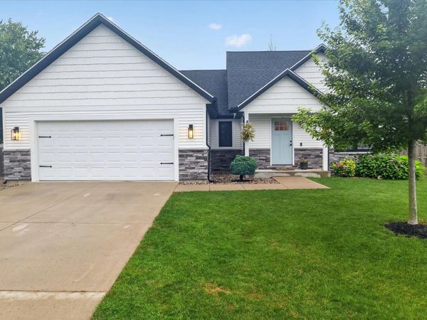 5515 Bay Char Court, Osceola, IN 46561