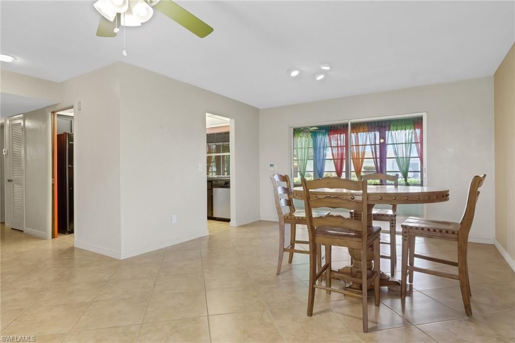 4133 Lakewood Blvd, Unit E27, Naples, FL 34112 Photo