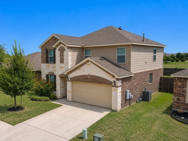 129 Sundown Ave, Buda, TX 78610