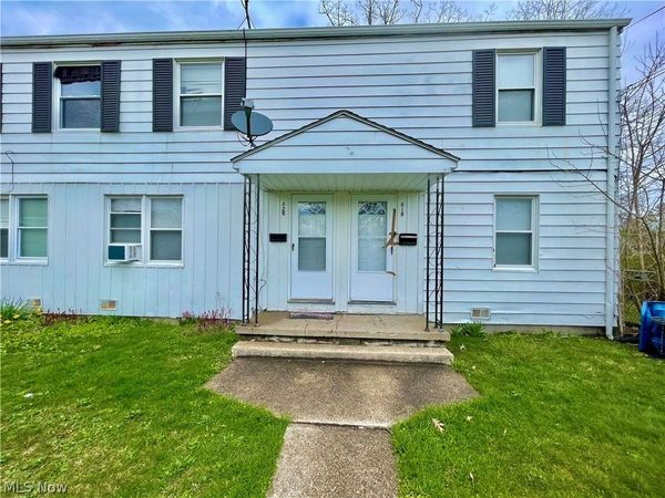 818-824 S Central Drive , Lorain, OH 44052
