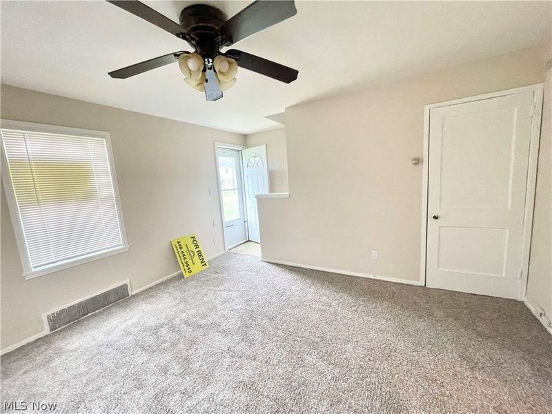 818-824 S Central Drive , Lorain, OH 44052 Photo 3