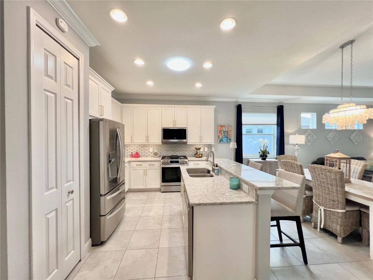 2946 Trustee Avenue , Sarasota, FL 34243 Photo