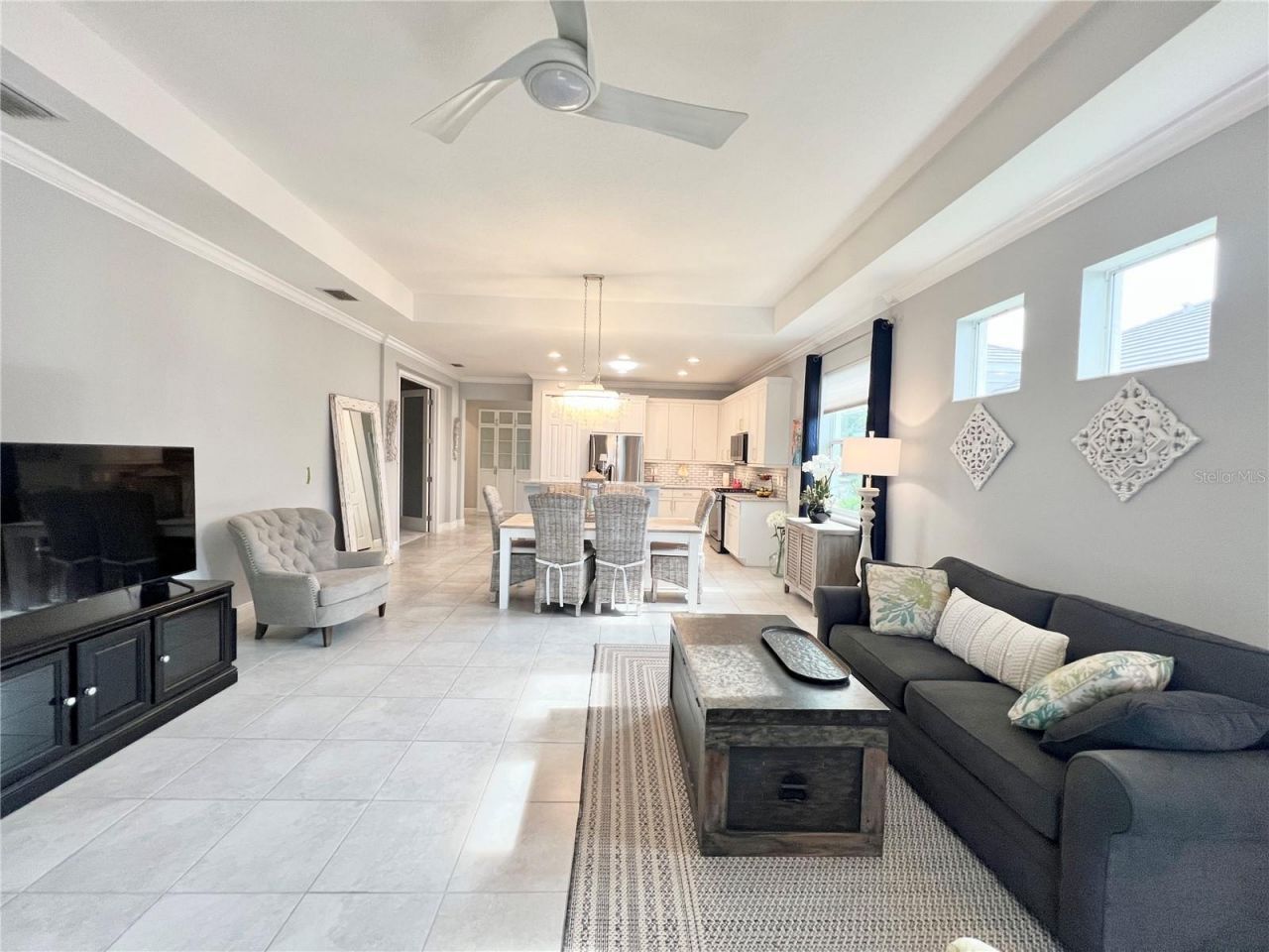 2946 Trustee Avenue , Sarasota, FL 34243 Photo