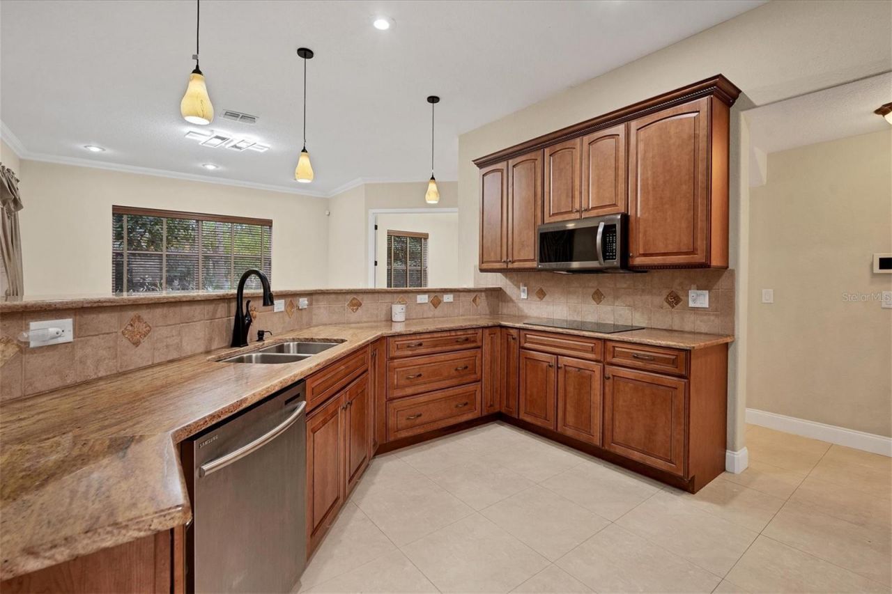 2780 Bethel Court S, Saint Petersburg, FL 33712 Photo