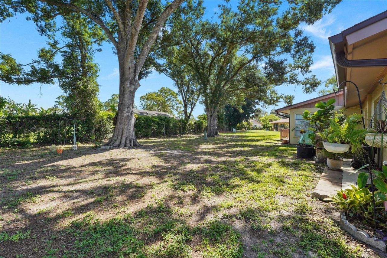 4549 Tippecanoe Trail, Unit 20, Sarasota, FL 34233 Photo