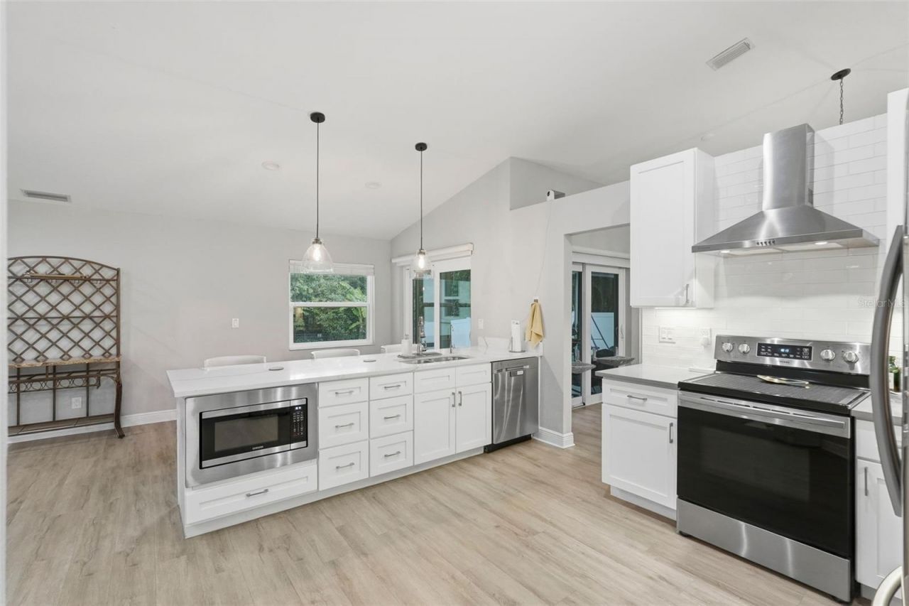 9693 58th Street N, Pinellas Park, FL 33782 Photo
