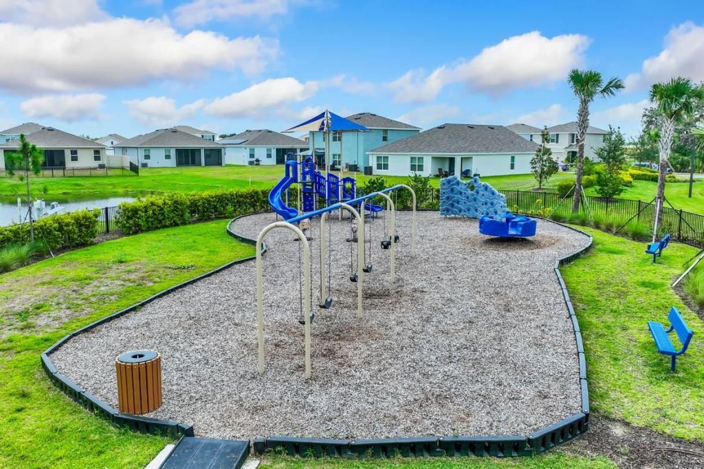 5427 Silver Moonlight Drive, Palmetto, FL 34221 Photo