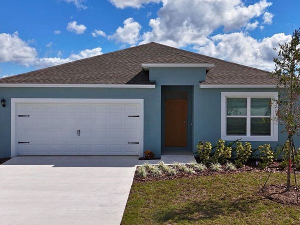 148 FLAG LILLY LANE , UMATILLA, FL 32784