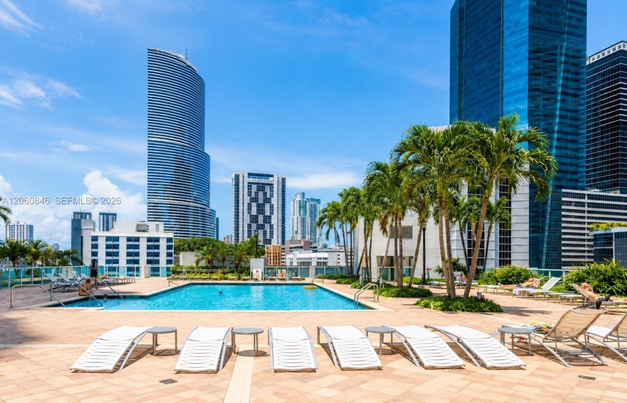 41 SE 5th St , Unit 1412, Miami, FL 33131 Photo