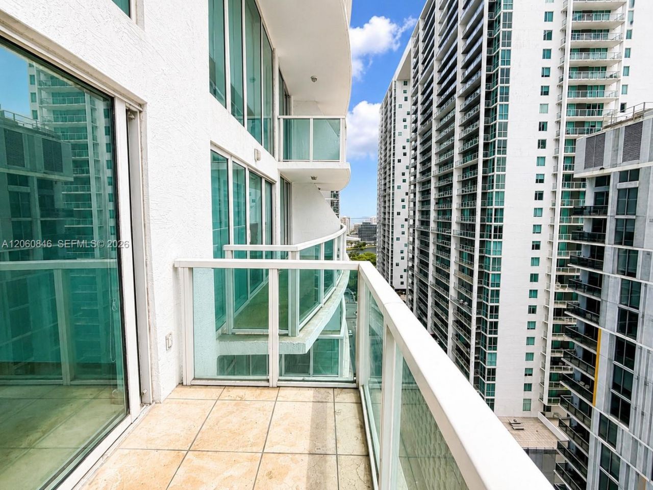 41 SE 5th St , Unit 1412, Miami, FL 33131 Photo