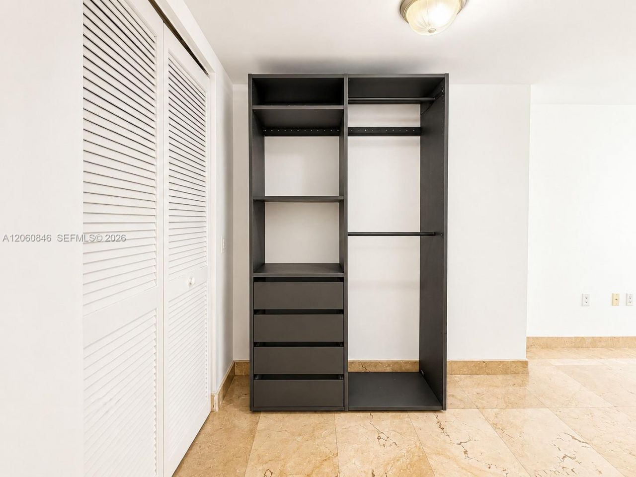 41 SE 5th St , Unit 1412, Miami, FL 33131 Photo