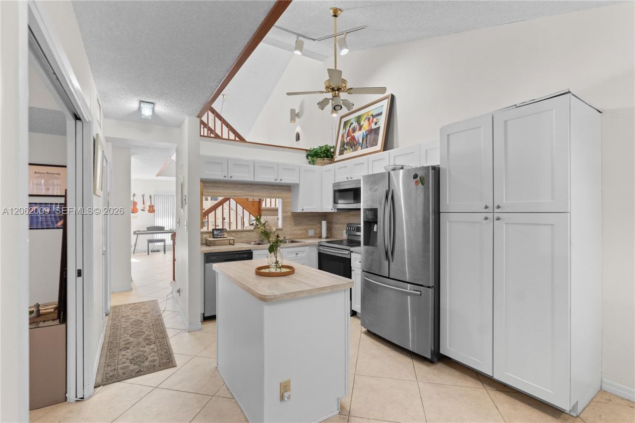 7640 NW 79th Ave , Unit L6, Tamarac, FL 33321 Photo