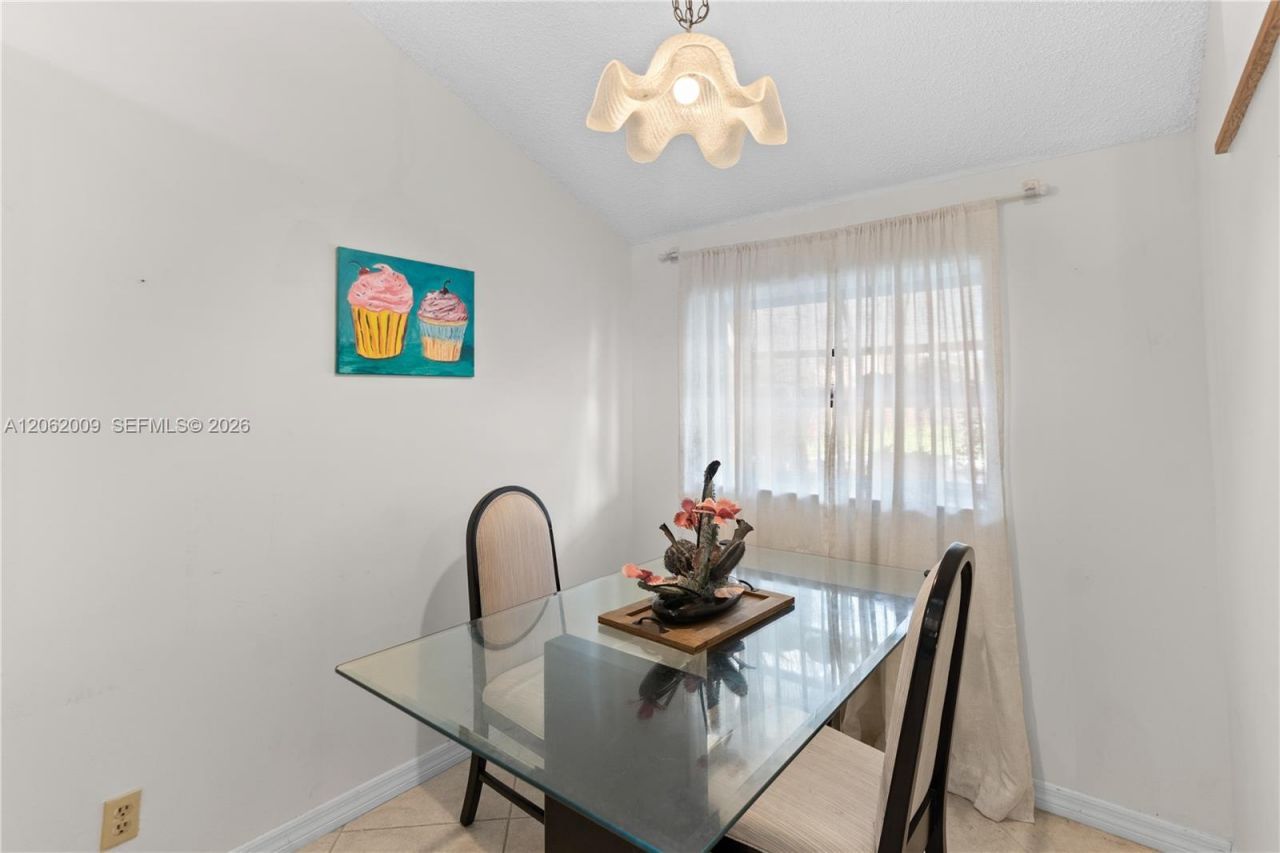 7640 NW 79th Ave , Unit L6, Tamarac, FL 33321 Photo