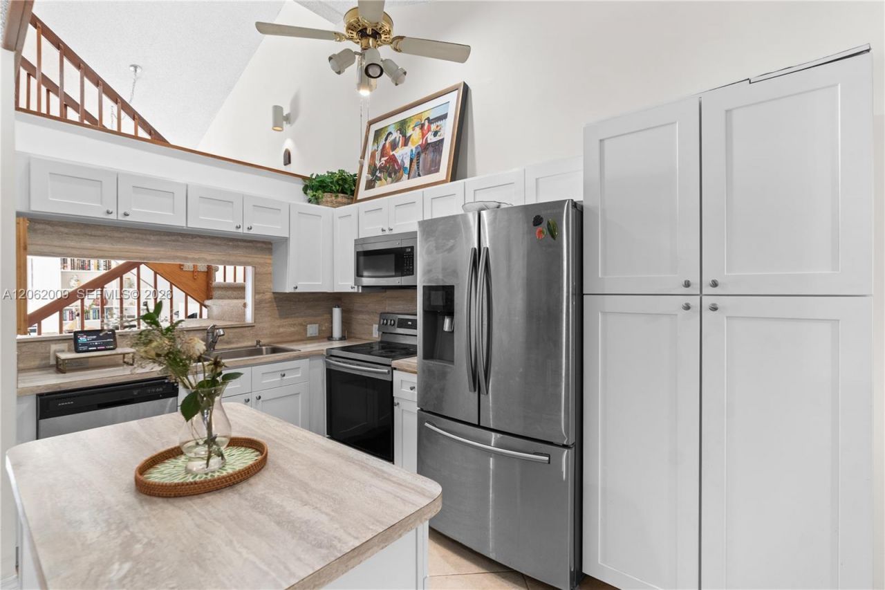 7640 NW 79th Ave , Unit L6, Tamarac, FL 33321 Photo