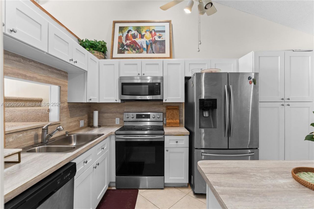 7640 NW 79th Ave , Unit L6, Tamarac, FL 33321 Photo