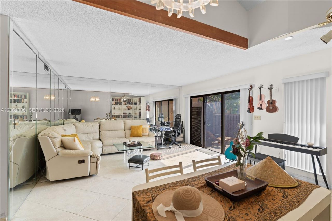 7640 NW 79th Ave , Unit L6, Tamarac, FL 33321 Photo