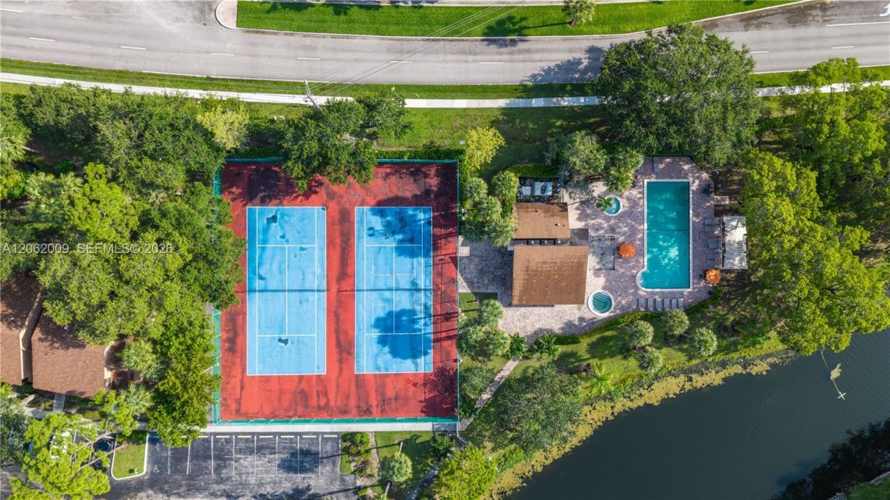 7640 NW 79th Ave , Unit L6, Tamarac, FL 33321 Photo
