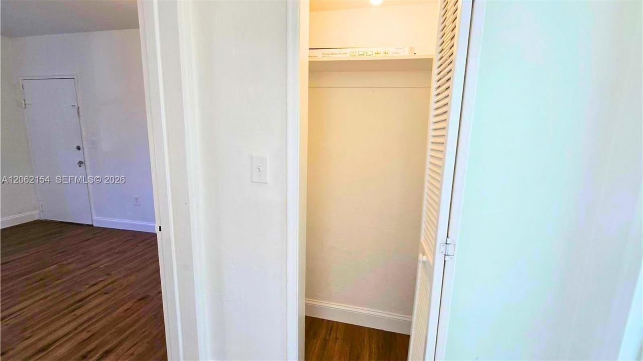 660 84th St , Unit 39, Miami Beach, FL 33141 Photo
