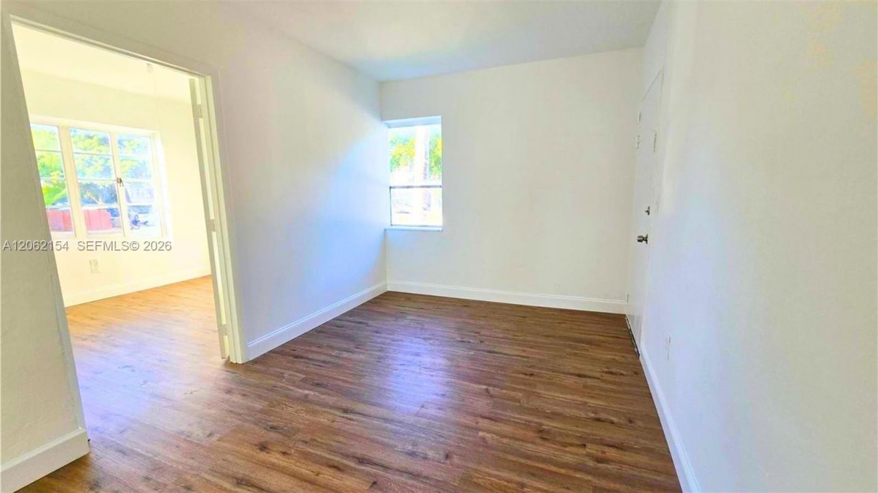 660 84th St , Unit 39, Miami Beach, FL 33141 Photo