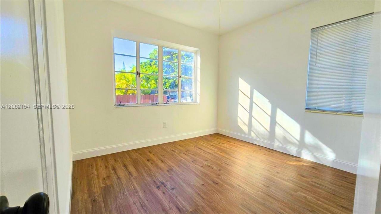 660 84th St , Unit 39, Miami Beach, FL 33141 Photo
