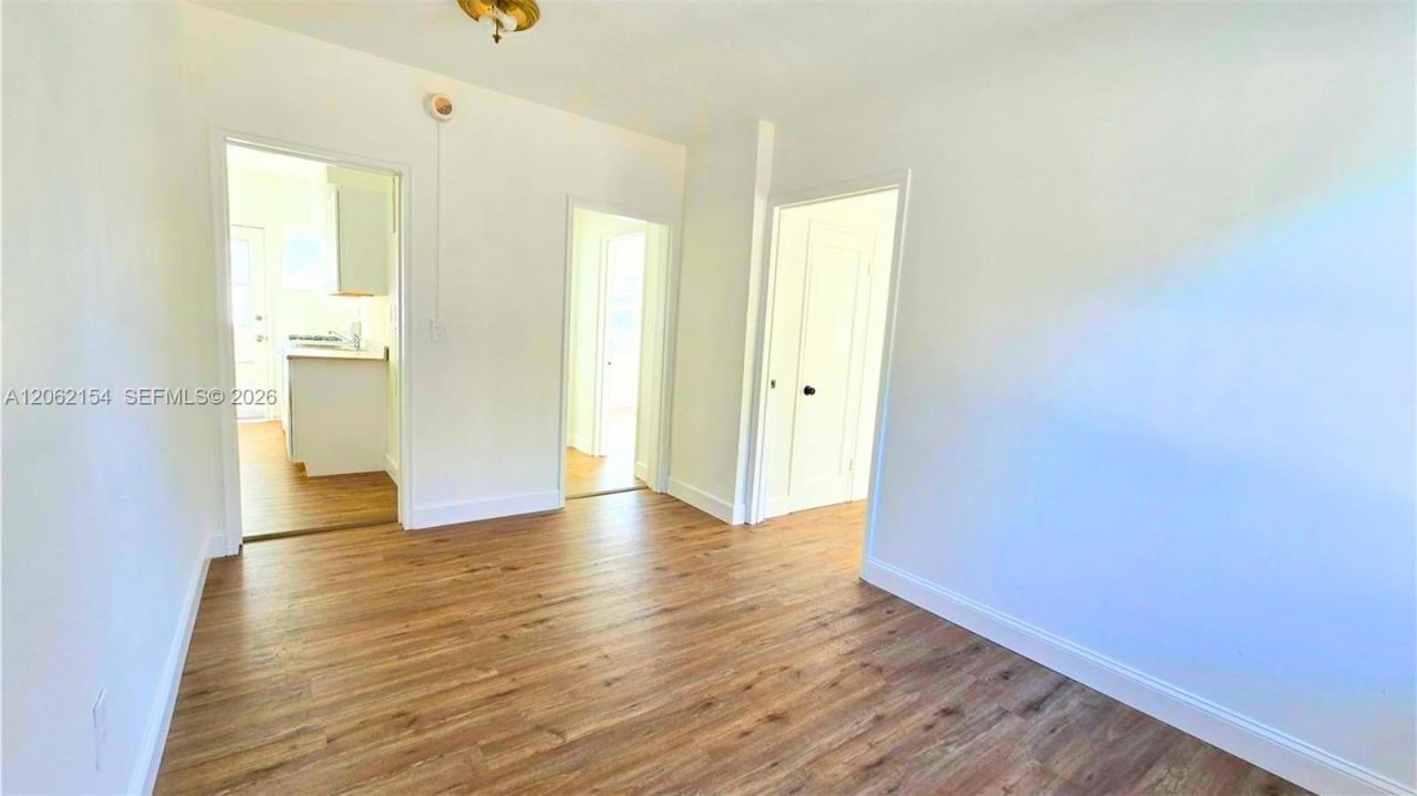 660 84th St , Unit 39, Miami Beach, FL 33141 Photo